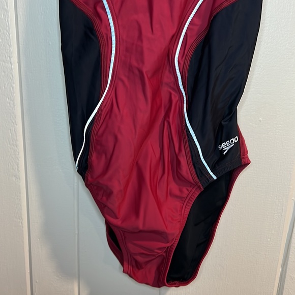 Speedo, red and black one piece - Picture 3 of 8